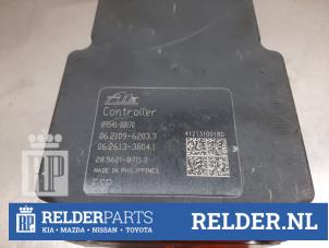 Gebruikte Computer ABS Toyota Yaris III (P13) 1.0 12V VVT-i Prijs € 75,00 Margeregeling aangeboden door Relder Parts B.V.