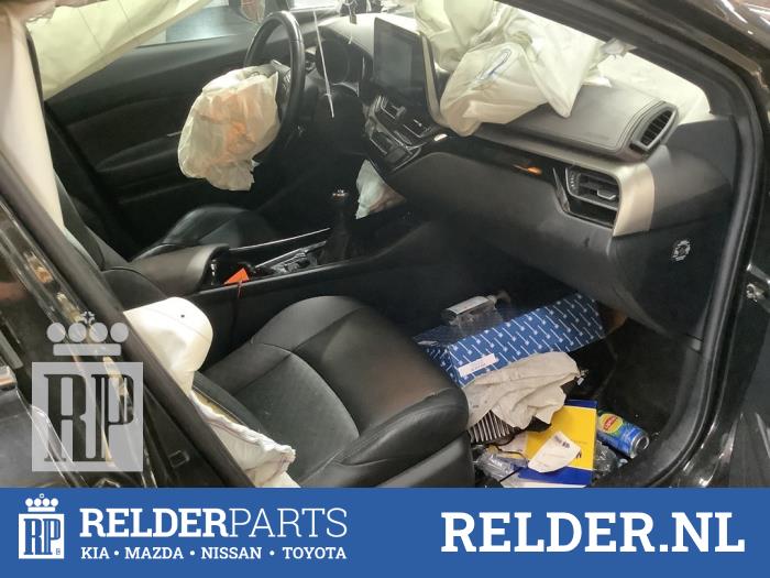 Airco Condensor van een Toyota C-HR (X1,X5) 1.2 16V Turbo 2018