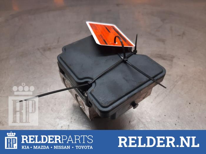Gebruikte Computer ABS Nissan Pulsar (C13) 1.2 DIG-T 16V Prijs € 75,00 Margeregeling aangeboden door Relder Parts B.V.