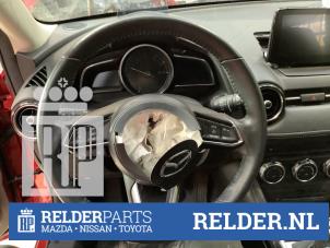 Gebruikte Stuurwiel Mazda 2 (DJ/DL) 1.5 SkyActiv-G 90 Prijs € 125,00 Margeregeling aangeboden door Relder Parts B.V.