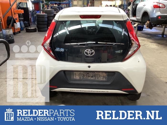 Gordelspanner rechts achter Toyota Aygo