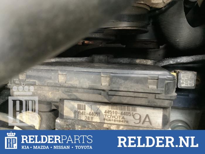 Gebruikte ABS Computer Toyota Avensis Verso (M20) 2.0 16V VVT-i D-4 Prijs € 50,00 Margeregeling aangeboden door Relder Parts B.V.