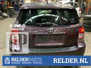 Gebruikte Achterklep Toyota Urban Cruiser 1.33 Dual VVT-I 16V 2WD Prijs € 250,00 Margeregeling aangeboden door Relder Parts B.V.