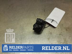 Gebruikte Spiegel Schakelaar Toyota C-HR (X1,X5) 2.0 16V Hybrid Prijs € 40,00 Margeregeling aangeboden door Relder Parts B.V.