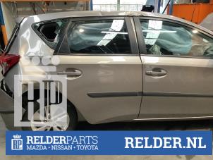 Gebruikte Portier 4Deurs rechts-achter Toyota Auris (E18) 1.8 16V Hybrid Prijs € 200,00 Margeregeling aangeboden door Relder Parts B.V.