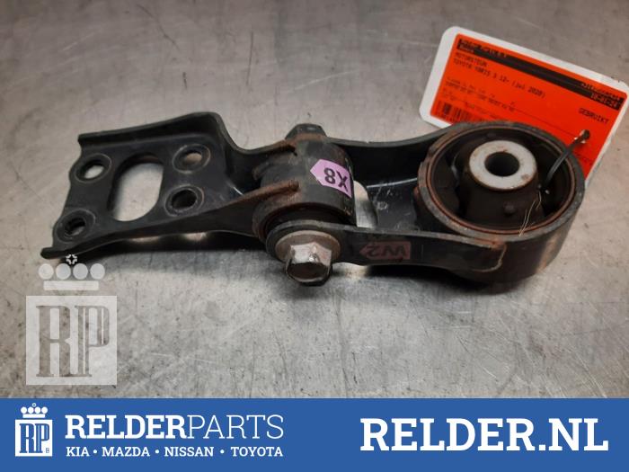 Gebruikte Motorrubber Toyota Yaris III (P13) 1.5 16V Dual VVT-iE Prijs € 35,00 Margeregeling aangeboden door Relder Parts B.V.