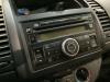 Radio CD Speler van een Nissan Note (E11), 2006 / 2013 1.4 16V, MPV, Benzine, 1.386cc, 65kW (88pk), FWD, CR14DE, 2006-03 / 2012-06, E11AA 2010