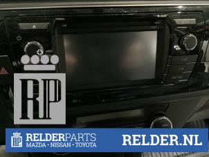 Gebruikte Radio CD Speler Toyota Corolla (E15) 1.6 Dual VVT-i 16V Prijs € 250,00 Margeregeling aangeboden door Relder Parts B.V.