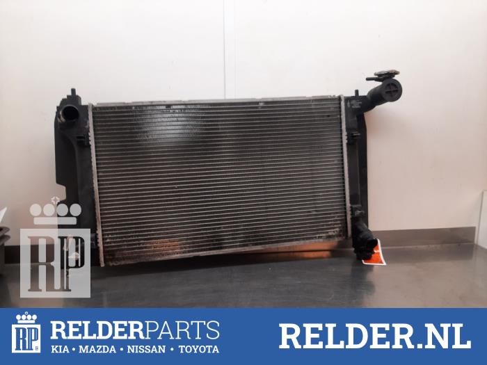 Gebruikte Radiateur Toyota Corolla (E12) 1.6 16V VVT-i Prijs € 40,00 Margeregeling aangeboden door Relder Parts B.V.