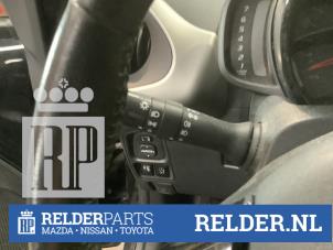 Gebruikte Schakelaar Richtingaanwijzer Toyota Aygo (B40) 1.0 12V VVT-i Prijs € 25,00 Margeregeling aangeboden door Relder Parts B.V.