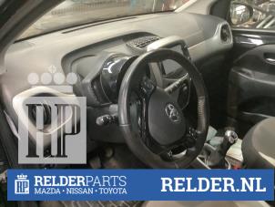 Gebruikte Module + Airbag Set Toyota Aygo (B40) 1.0 12V VVT-i Prijs € 650,00 Margeregeling aangeboden door Relder Parts B.V.