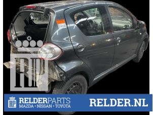 Gebruikte Gordelspanner links achter Toyota Aygo (B10) 1.0 12V VVT-i Prijs € 20,00 Margeregeling aangeboden door Relder Parts B.V.