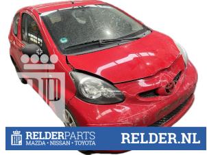Gebruikte Steekas rechts-voor Toyota Aygo (B10) 1.0 12V VVT-i Prijs € 25,00 Margeregeling aangeboden door Relder Parts B.V.