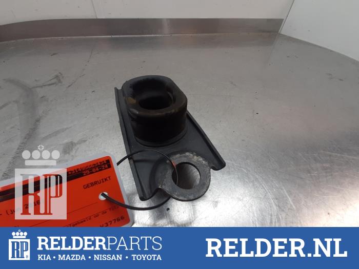 Gebruikte Motorsteun Nissan Qashqai (J11) 1.6 DIG-T 163 16V Prijs € 35,00 Margeregeling aangeboden door Relder Parts B.V.