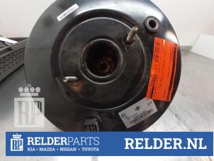 Gebruikte Rembekrachtiger Nissan Qashqai (J11) 1.6 DIG-T 163 16V Prijs € 40,00 Margeregeling aangeboden door Relder Parts B.V.
