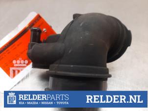 Gebruikte Luchtinlaat slang Mazda 3 Sport (BL14/BLA4/BLB4) 1.6i MZR 16V Prijs € 35,00 Margeregeling aangeboden door Relder Parts B.V.