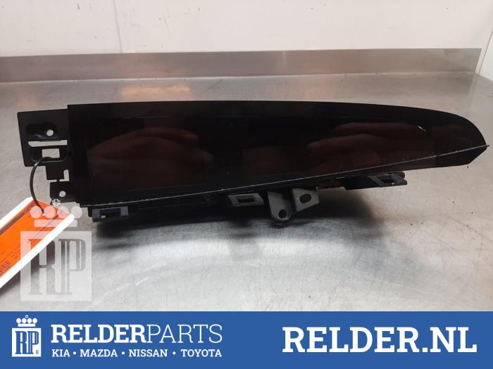 Gebruikte Display Interieur Mazda 3 Sport (BL14/BLA4/BLB4) 1.6i MZR 16V Prijs € 35,00 Margeregeling aangeboden door Relder Parts B.V.
