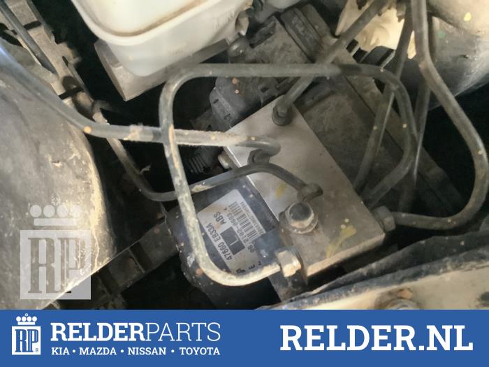 Gebruikte ABS Computer Nissan Navara (D40) 2.5 dCi 16V 4x4 Prijs € 90,00 Margeregeling aangeboden door Relder Parts B.V.