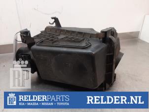 Gebruikte Luchtfilterhuis Toyota Corolla Verso (E12) 1.6 16V VVT-i Prijs € 35,00 Margeregeling aangeboden door Relder Parts B.V.