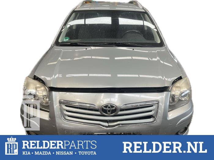 Gebruikte Aircopomp Toyota Avensis Wagon (T25/B1E) 2.0 16V D-4D-F Prijs € 80,00 Margeregeling aangeboden door Relder Parts B.V.