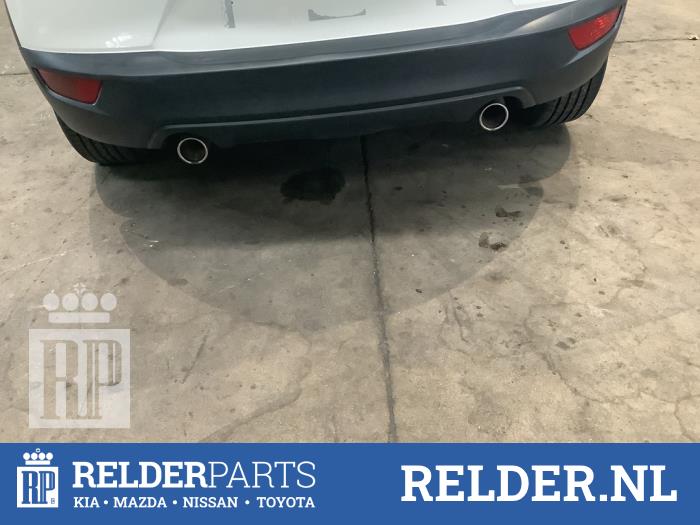 Gebruikte Uitlaat Einddemper Mazda CX-3 (DJ/DK) 2.0 SkyActiv-G 120 Prijs € 145,00 Margeregeling aangeboden door Relder Parts B.V.