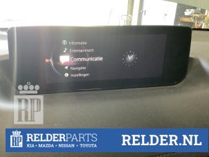 Gebruikte Display Interieur Mazda MX-30 e-SkyActiv 145 Prijs € 300,00 Margeregeling aangeboden door Relder Parts B.V.