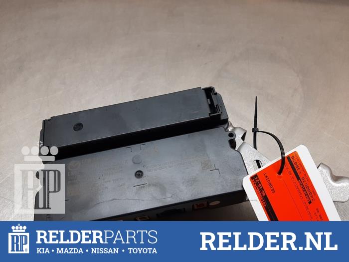 Gebruikte Computer Diversen Mazda MX-30 e-SkyActiv 145 Prijs € 200,00 Margeregeling aangeboden door Relder Parts B.V.