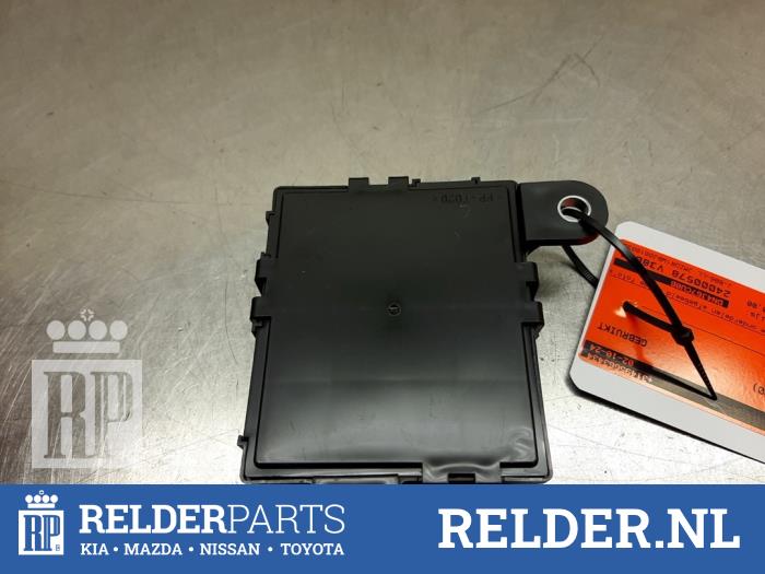 Gebruikte Computer Diversen Mazda MX-30 e-SkyActiv 145 Prijs € 150,00 Margeregeling aangeboden door Relder Parts B.V.
