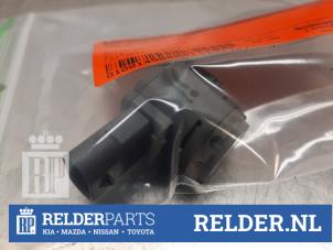 Gebruikte Parkeersensor Mazda MX-30 e-SkyActiv 145 Prijs € 25,00 Margeregeling aangeboden door Relder Parts B.V.