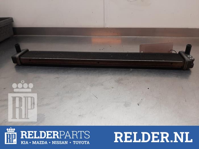 Gebruikte Radiateur Toyota Auris (E15) 1.8 16V HSD Full Hybrid Prijs € 30,00 Margeregeling aangeboden door Relder Parts B.V.