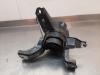 Motorsteun van een Toyota Auris (E15), 2006 / 2012 1.8 16V HSD Full Hybrid, Hatchback, Elektrisch Benzine, 1.798cc, 100kW (136pk), FWD, 2ZRFXE, 2010-09 / 2012-09, ZWE150 2011