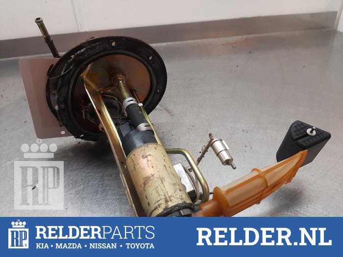 Gebruikte Tank element Pomp Toyota Paseo (EL54) 1.5i,GT MPi 16V Prijs € 50,00 Margeregeling aangeboden door Relder Parts B.V.