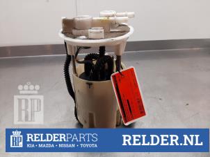 Gebruikte Tank element Pomp Toyota Avensis Wagon (T25/B1E) 1.8 16V VVT-i Prijs € 50,00 Margeregeling aangeboden door Relder Parts B.V.