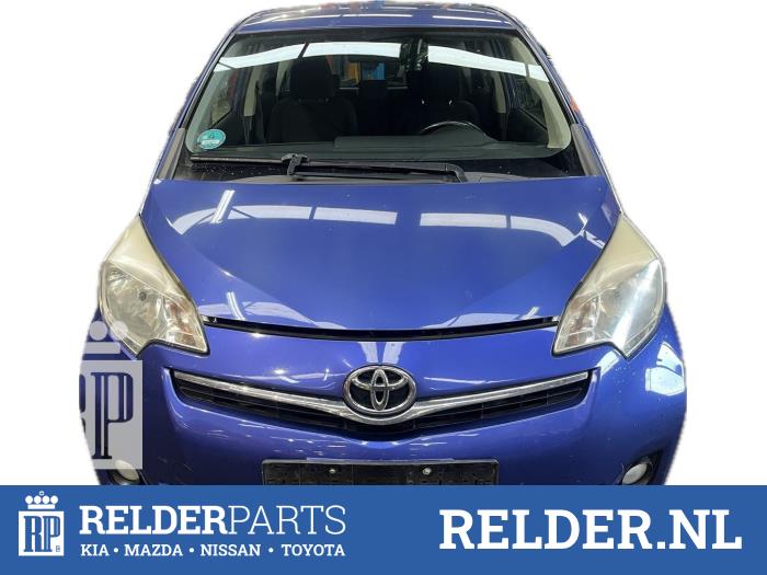 Gebruikte Steekas rechts-voor Toyota Verso S 1.33 16V Dual VVT-I Prijs € 60,00 Margeregeling aangeboden door Relder Parts B.V.