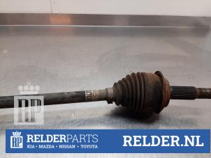 Gebruikte Steekas links-voor Toyota Yaris II (P9) 1.3 16V VVT-i Prijs € 30,00 Margeregeling aangeboden door Relder Parts B.V.