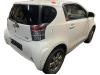 Toyota iQ 1.0 12V VVT-i Gordelspanner links achter