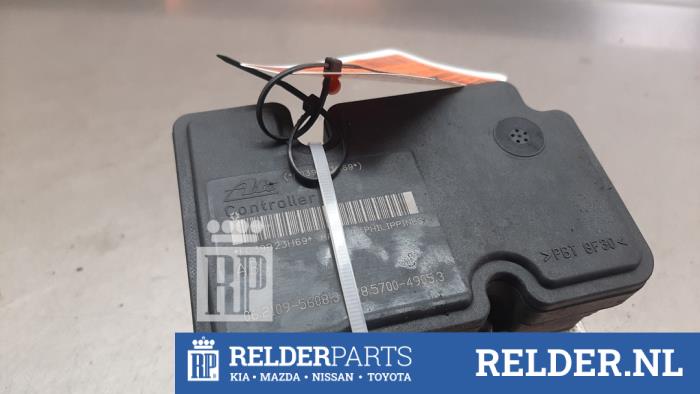 Gebruikte Computer ABS Nissan Pixo (D31S) 1.0 12V Prijs € 70,00 Margeregeling aangeboden door Relder Parts B.V.