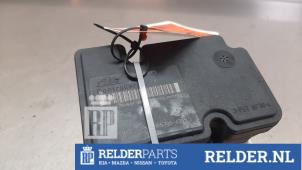 Gebruikte ABS Computer Nissan Pixo (D31S) 1.0 12V Prijs € 70,00 Margeregeling aangeboden door Relder Parts B.V.