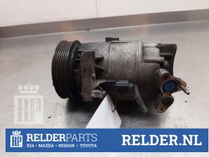 Gebruikte Pomp Airco Nissan Qashqai (J10) 2.0 16V 4x4 Prijs € 90,00 Margeregeling aangeboden door Relder Parts B.V.