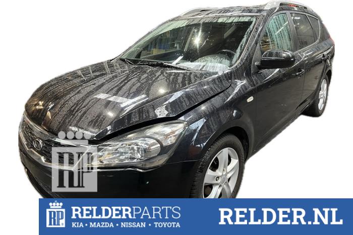 ABS Computer van een Kia Cee'd Sporty Wagon (EDF) 1.4 16V 2010