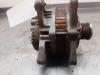 Dynamo van een Nissan Qashqai (J10) 2.0 16V 2010