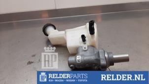 Gebruikte Hoofdremcilinder Nissan Micra (K14) 0.9 IG-T 12V Prijs € 30,00 Margeregeling aangeboden door Relder Parts B.V.