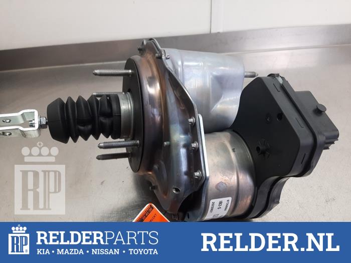 Gebruikte Rembooster Toyota Yaris Cross (PB1/PJ1) 1.5 12V Hybrid 115 Prijs € 225,00 Margeregeling aangeboden door Relder Parts B.V.