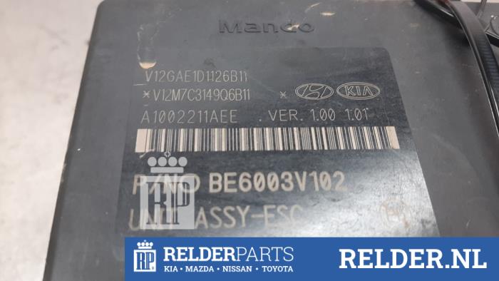 Gebruikte ABS Computer Kia Rio IV (YB) 1.0i T-GDi 100 12V Prijs € 100,00 Margeregeling aangeboden door Relder Parts B.V.