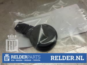 Gebruikte Sensor regen Toyota Avensis Wagon (T27) 2.0 16V D-4D-F Prijs € 25,00 Margeregeling aangeboden door Relder Parts B.V.