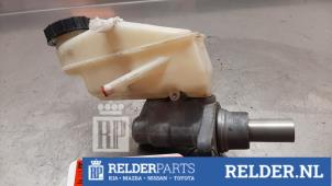 Gebruikte Hoofdremcilinder Toyota Yaris II (P9) 1.3 16V VVT-i Prijs € 30,00 Margeregeling aangeboden door Relder Parts B.V.