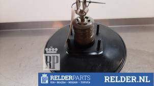 Gebruikte Rembekrachtiger Toyota Yaris II (P9) 1.3 16V VVT-i Prijs € 45,00 Margeregeling aangeboden door Relder Parts B.V.