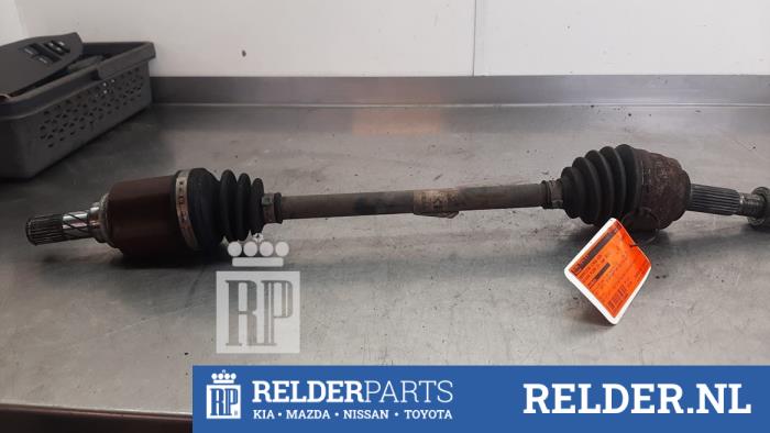 Gebruikte Steekas links-voor Nissan Micra (K13) 1.2 12V Prijs € 45,00 Margeregeling aangeboden door Relder Parts B.V.