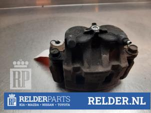 Gebruikte Remklauw (Tang) rechts-voor Mazda CX-7 2.2 MZR-CD 16V Prijs € 35,00 Margeregeling aangeboden door Relder Parts B.V.