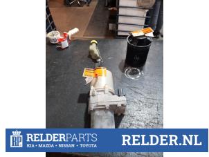 Gebruikte Servopomp Mazda CX-7 2.2 MZR-CD 16V Prijs € 75,00 Margeregeling aangeboden door Relder Parts B.V.
